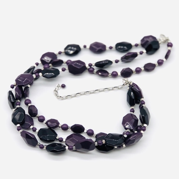 Triple Stranded Purple Beaded Sleek Necklace - Picture 5 of 8